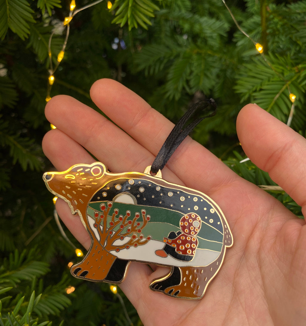 Christmas Ornament: Bear Magic